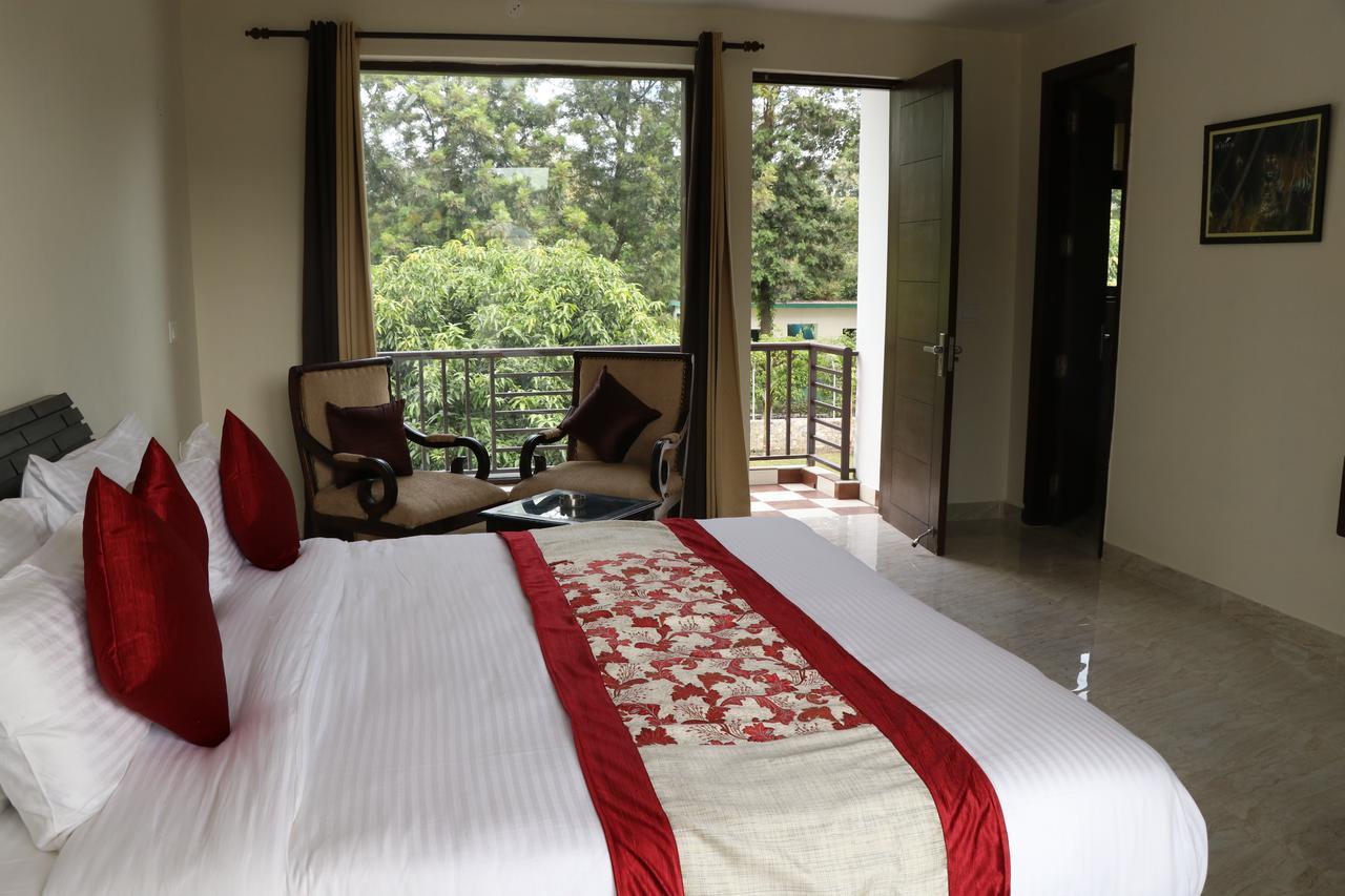 Atulya Resorts With 3Hr Early Check In Rāmnagar Buitenkant foto